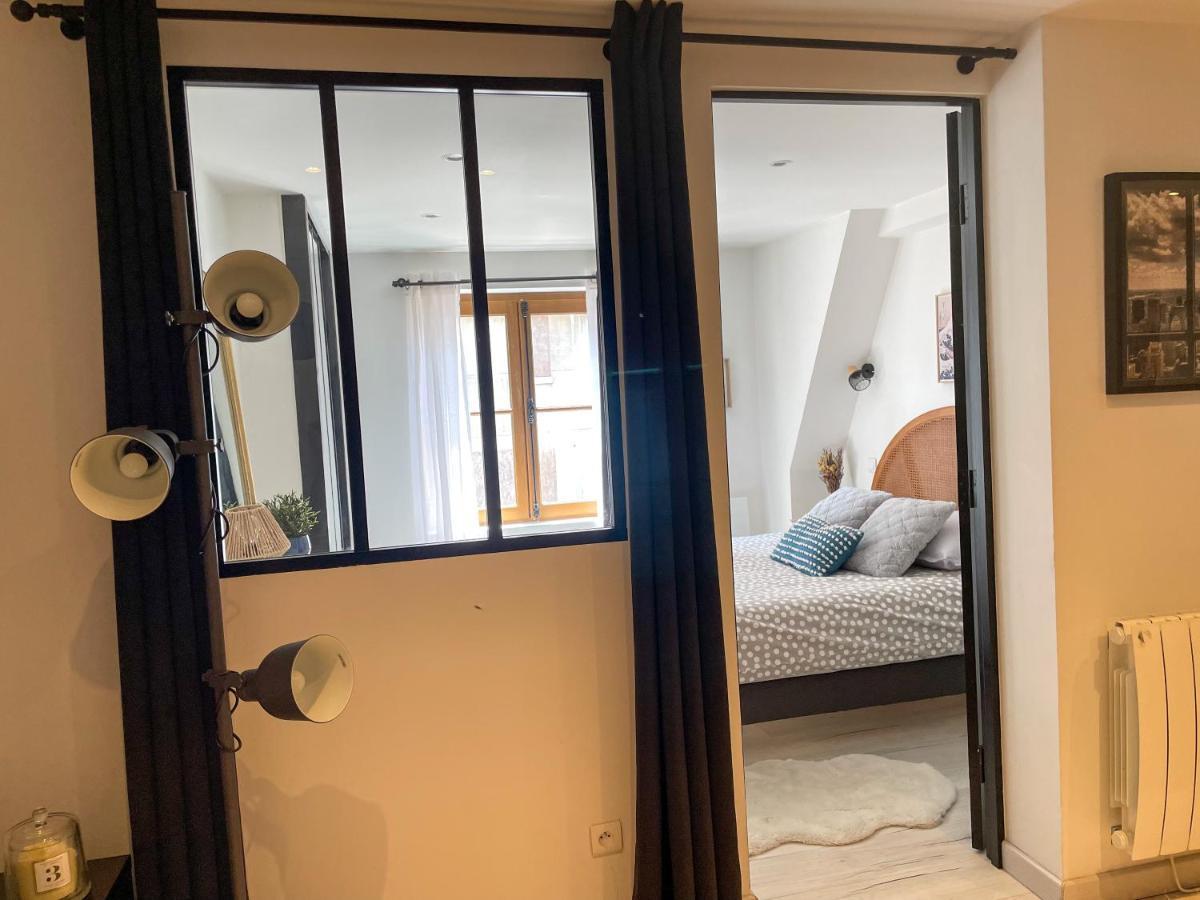 Magnifique Logement Au Pied Du Chateau Blois Exterior photo